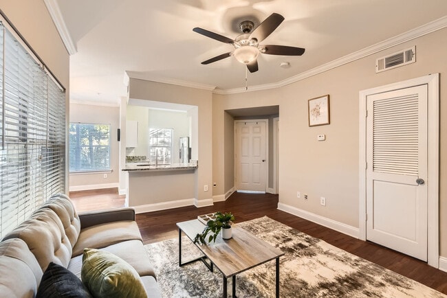 215 North Avenue NE in Atlanta, GA - Building Photo - Building Photo