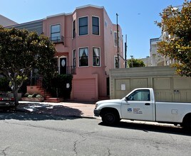 1975 Filbert St in San Francisco, CA - Building Photo - Building Photo