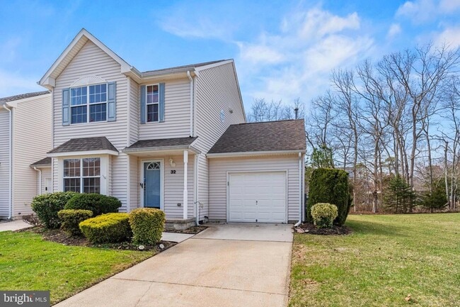 32 Pebble Beach Ln in Little Egg Harbor Township, NJ - Building Photo - Building Photo