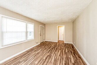 7005 67th St S in Birmingham, AL - Building Photo - Building Photo