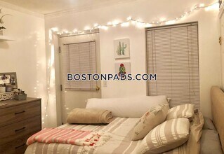 5 Wiget St in Boston, MA - Building Photo - Building Photo