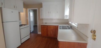 2449 N 51st Blvd in Milwaukee, WI - Building Photo - Building Photo