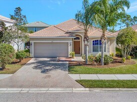 2159 Chenille Ct in Venice, FL - Building Photo
