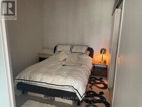 101 Charles St E in Toronto, ON - Building Photo - Building Photo