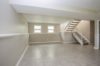6252 Tanbark Ct in Galloway, OH - Building Photo - Building Photo