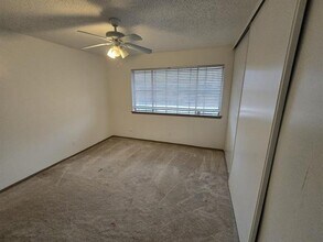 214 Village N Dr in Richardson, TX - Building Photo - Building Photo