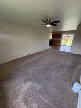 370 11th St in Lebanon, OR - Building Photo - Building Photo