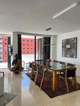 1581 Brickell Ave in Miami, FL - Building Photo - Building Photo