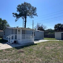 4760 Lake Ontario Dr in Cocoa, FL - Building Photo