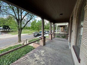 353 W 8th Ave in Columbus, OH - Building Photo - Building Photo