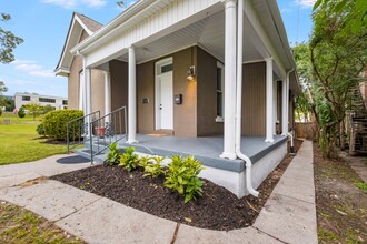 1406 Hawkins St in Nashville, TN - Building Photo - Building Photo