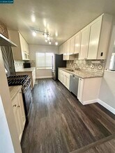 356 Frederic Ave in Hayward, CA - Building Photo - Building Photo