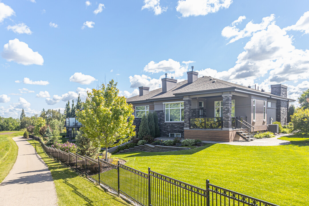 The Cascades Of Eagle Pointe in Edmonton, AB - Building Photo