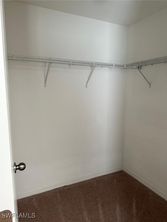 property at 4252 Fennwood Ct