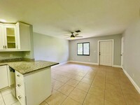 709 SE 8th Terrace in Cape Coral, FL - Building Photo - Building Photo