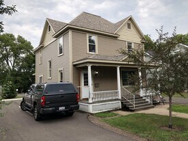 318 Gilbert Ave in Eau Claire, WI - Building Photo