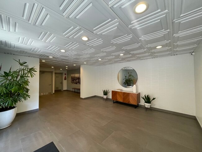 property at 960 Larrabee St