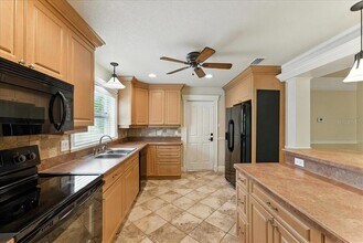 1067 Chokecherry Dr in Winter Springs, FL - Building Photo - Building Photo