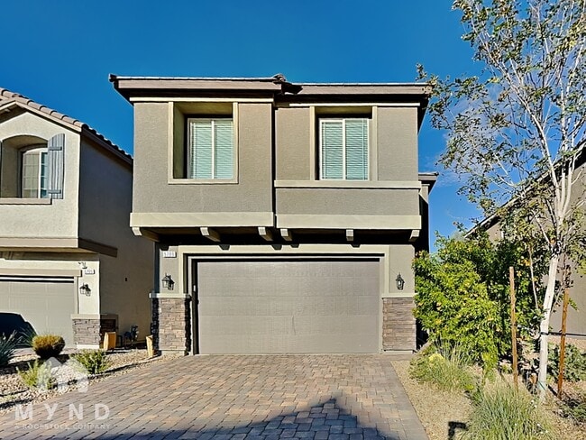 5709 Justin Robert St