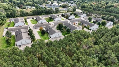 River View Apartments in Stevens Point, WI - Building Photo - Building Photo