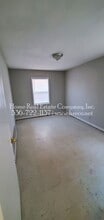 1231 Gholson Ave S East in Winston-Salem, NC - Foto de edificio - Building Photo