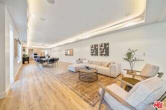 1903 S Bedford St in Los Angeles, CA - Building Photo - Building Photo