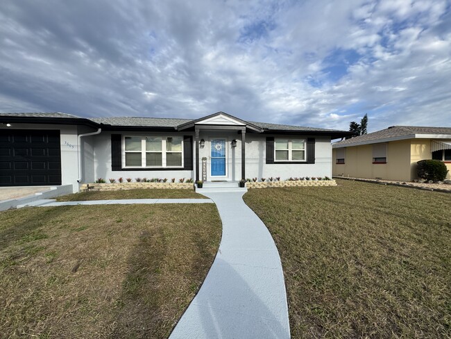 property at 3605 Cardinal Blvd