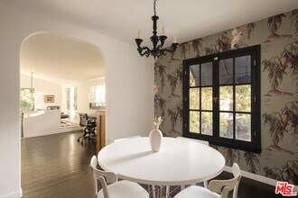 3278 Primera Ave in Los Angeles, CA - Building Photo - Building Photo