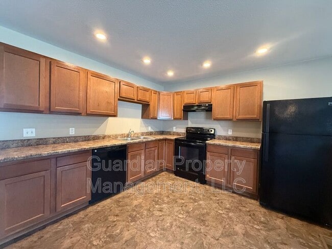 property at 519 N Vine St