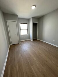 2833 S Beulah St - 6