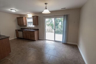 4614 Dehaven Dr in Columbia, MO - Building Photo - Building Photo