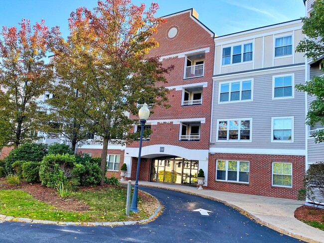 property at 318 Rindge Ave