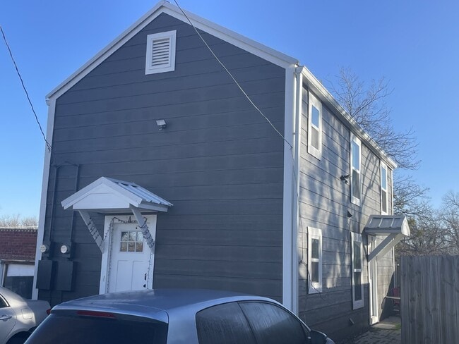 property at 161 S Floral St