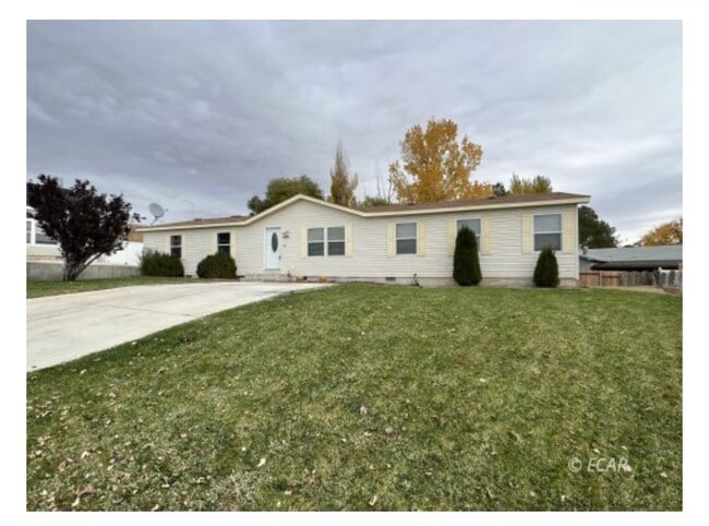 property at 1306 Dotta Dr