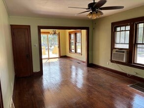222 W Blair St in West Chicago, IL - Building Photo - Building Photo