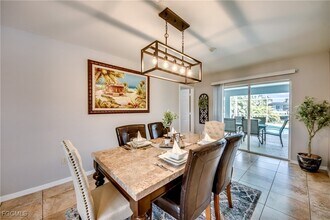 4142 SW 22nd Ct in Cape Coral, FL - Building Photo - Building Photo