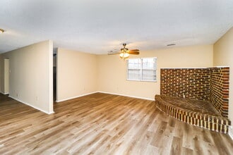 9091 S Wilderwood Ln in Memphis, TN - Building Photo - Building Photo