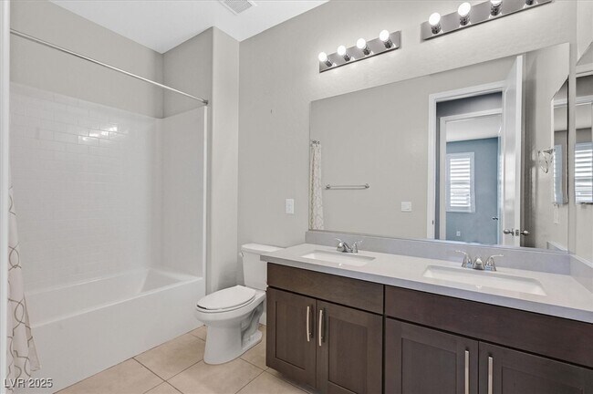 property at 921 Cirrus Cloud Ave