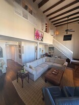 3 Queen St in Charleston, SC - Building Photo