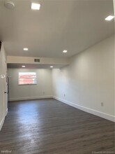 420 SW 2nd St in Miami, FL - Building Photo - Building Photo