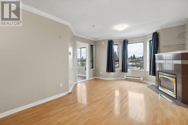 6963-6963 Victoria Dr in Vancouver, BC - Building Photo - Building Photo