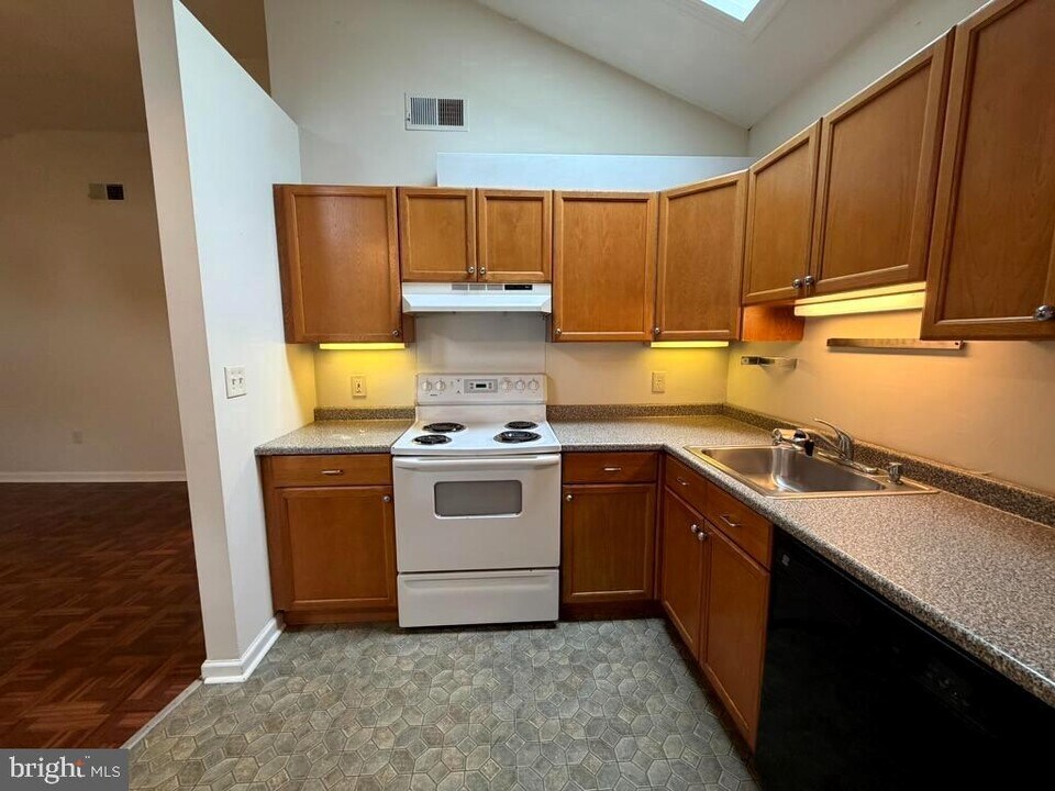 1015 N Providence Rd in Media, PA - Building Photo