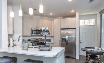 26700 Kuykendahl Rd in Tomball, TX - Building Photo - Building Photo