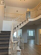 2432 Marisa Ct in Mississauga, ON - Building Photo - Building Photo