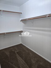 5545 W Buckskin Trail in Phoenix, AZ - Building Photo - Building Photo