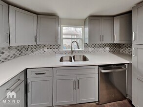 2129 San Antonio St in Grand Prairie, TX - Building Photo - Building Photo