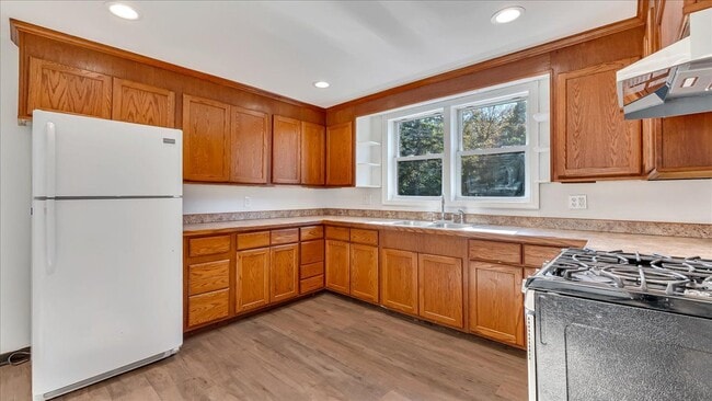 property at 960 Main St