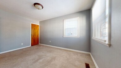 116-118-118 Grasmere Ave in Mansfield, OH - Building Photo - Building Photo