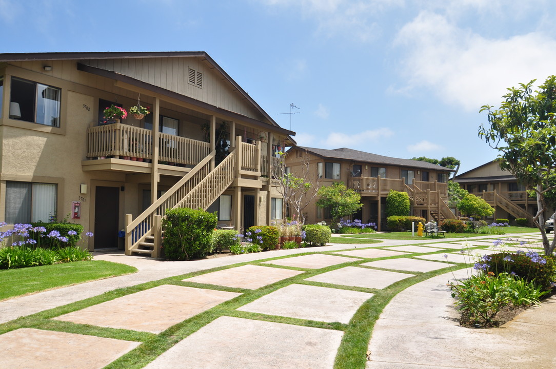 The Orchard Senior Apartments (55+) in San Diego, CA - Building Photo