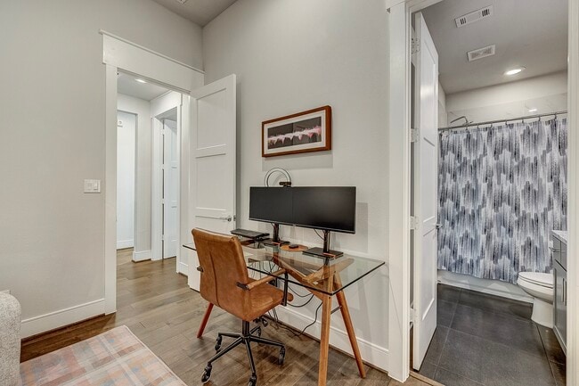 3306 Cardinal Crest Ln